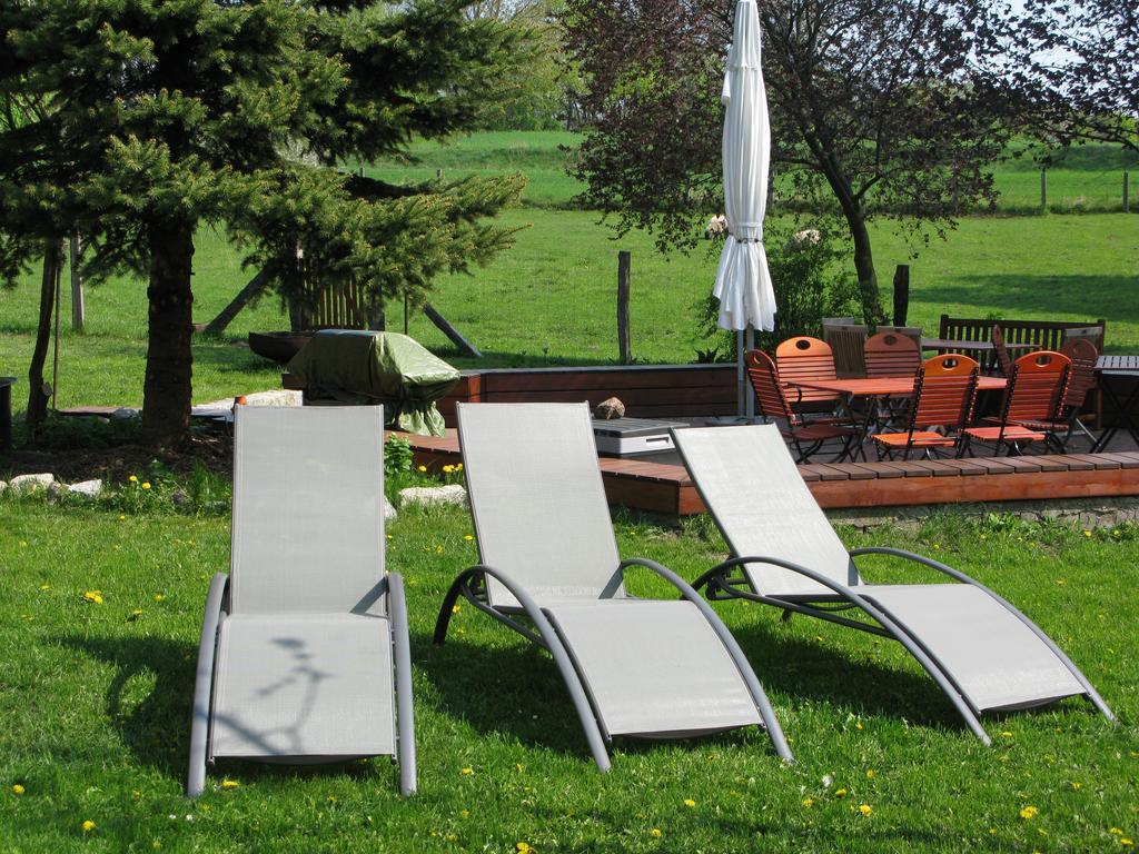 Gutshaus Zietlitz Hotel Dobbin-Linstow Buitenkant foto